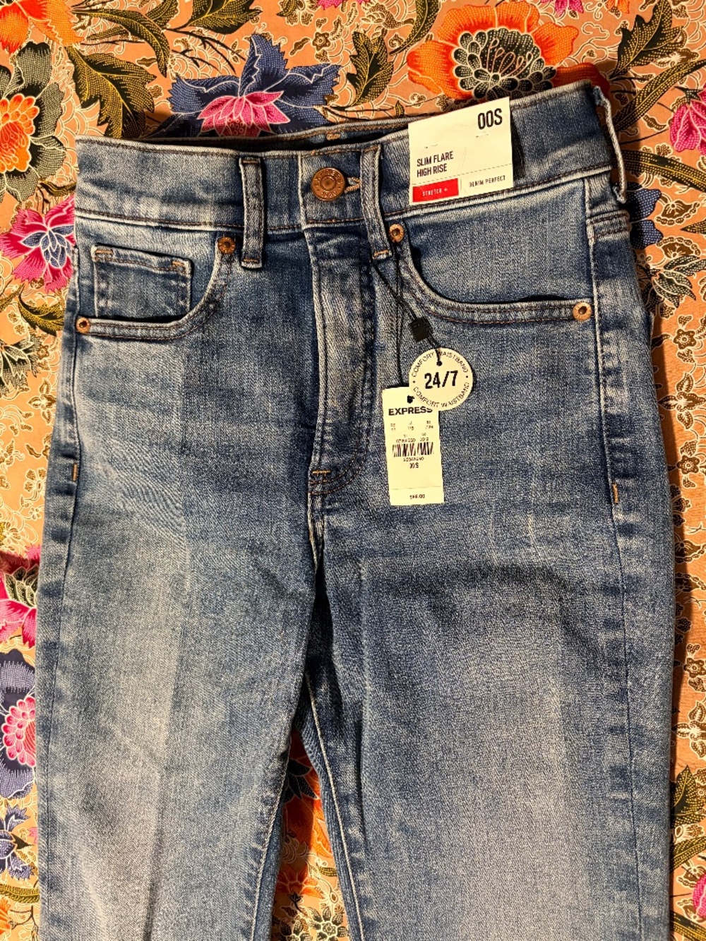 Express flare high-rise jeans 00S NWT
